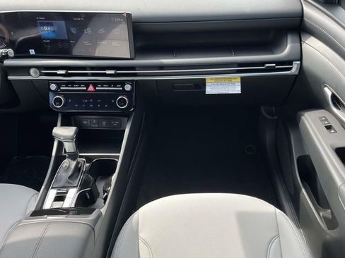 New 2026 Hyundai Santa Cruz SEL FWD image 13