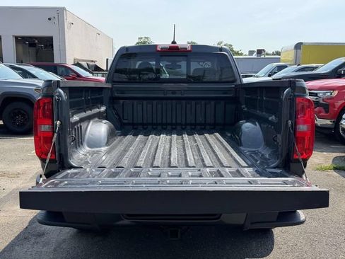 Used 2016 Chevrolet Colorado Z71 AWD/4WD image 7