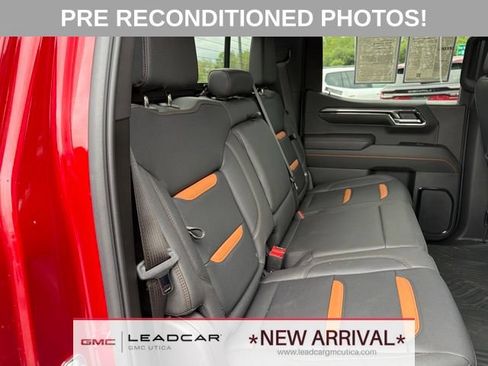 Used 2024 GMC Sierra 1500 AT4 w/ Technology Package AWD/4WD image 15