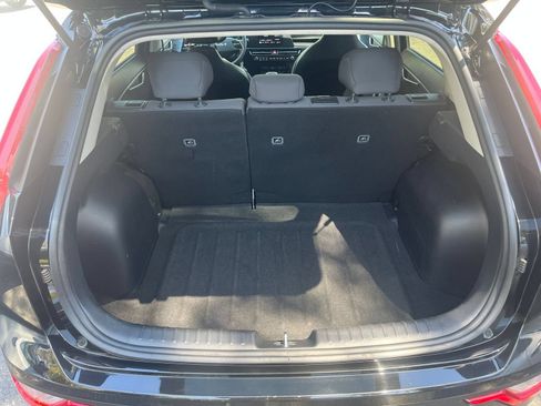 Used 2026 Kia Niro LX FWD image 29
