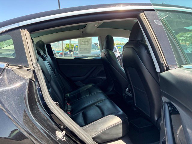 Used 2020 Tesla Model 3 Standard Range Plus RWD image 22