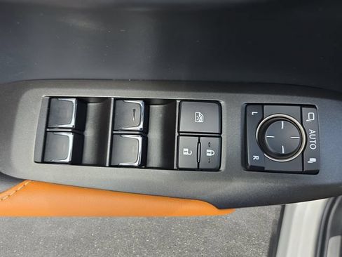Used 2019 Lexus NX 300 AWD w/ Comfort Package image 27