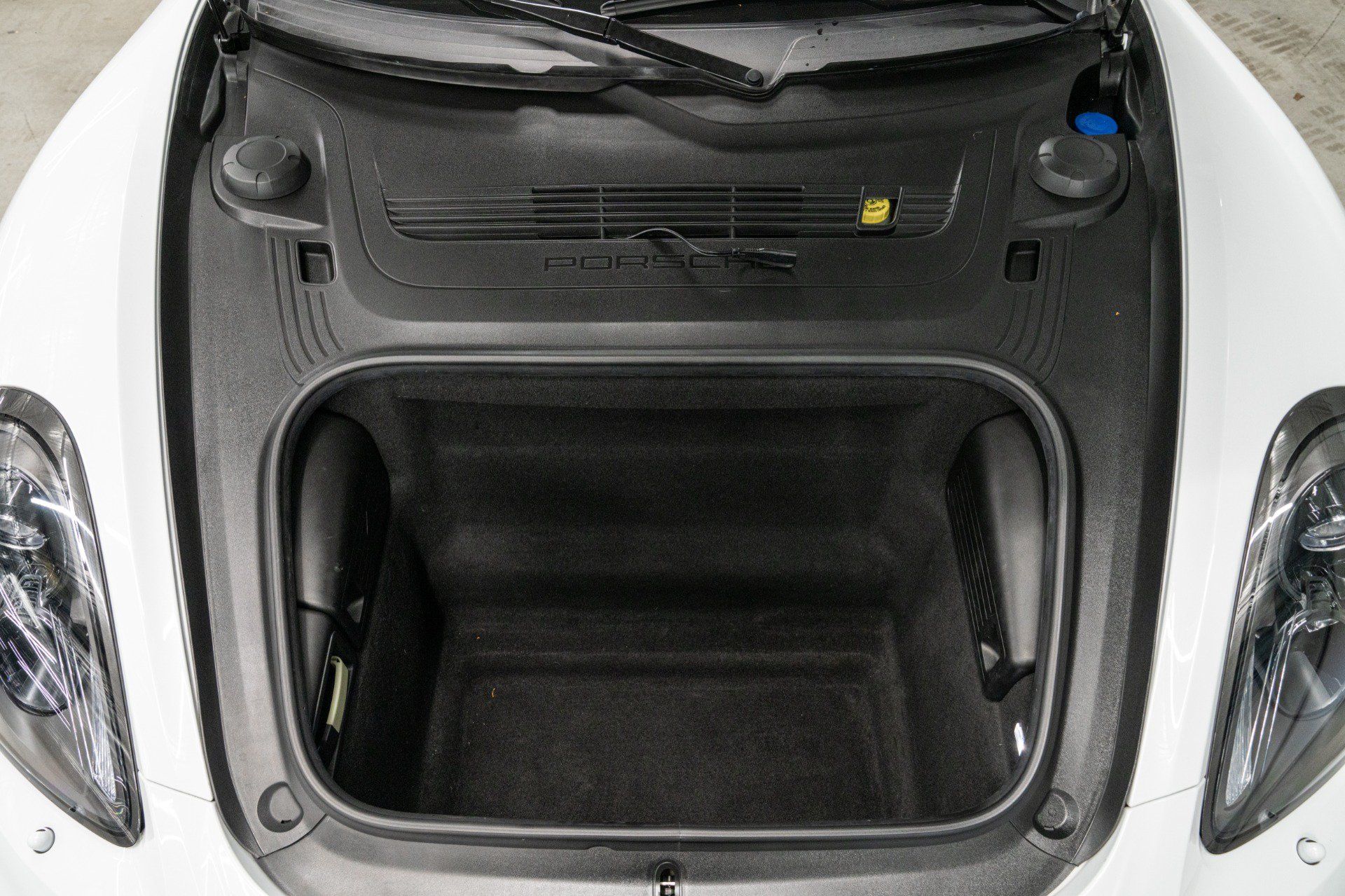 Used 2016 Porsche Boxster Spyder RWD image 19