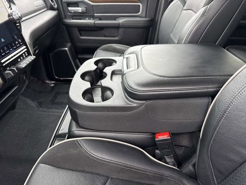 Used 2024 RAM 2500 Laramie image 14