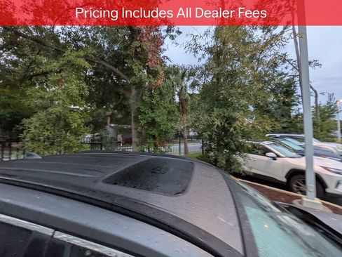 Used 2024 Toyota RAV4 XLE w/ Convenience Package FWD image 11