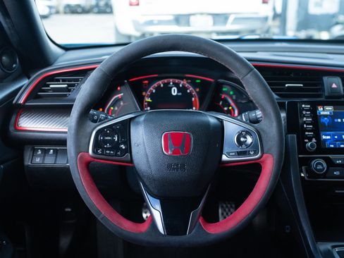 Used 2021 Honda Civic Type R image 15