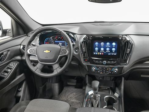 Used 2023 Chevrolet Traverse LT w/ LPO, Floor Liner Package AWD/4WD image 29