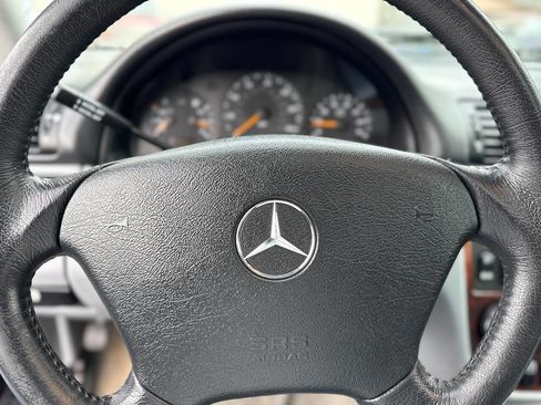 Used 2003 Mercedes-Benz ML 500 4MATIC image 31