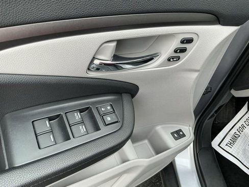 Used 2022 Honda Pilot EX-L image 16