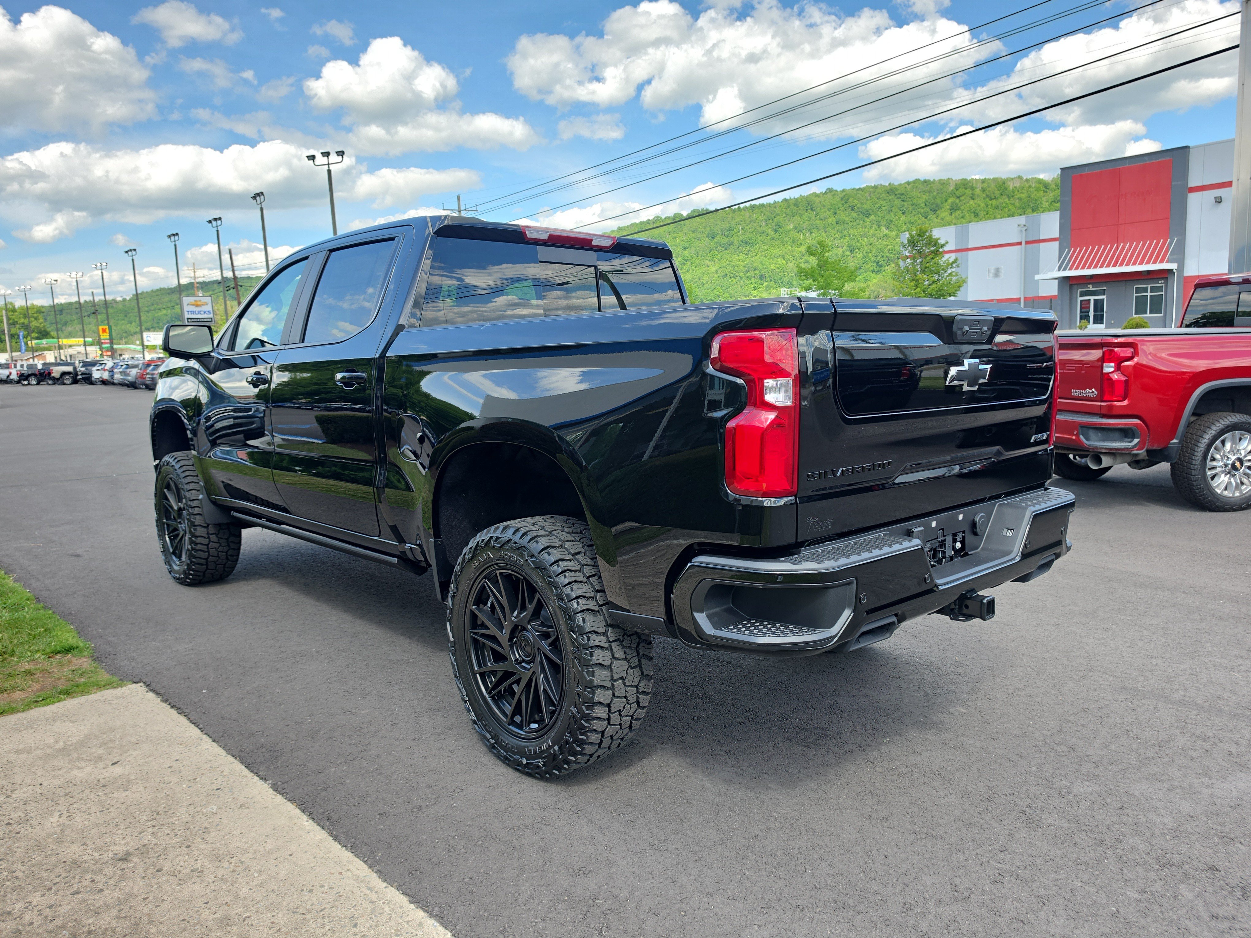 New 2026 Chevrolet Silverado 1500 RST w/ Safety Package AWD/4WD image 6