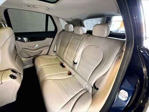 Used 2019 Mercedes-Benz GLC 300 GLC 300 image 22