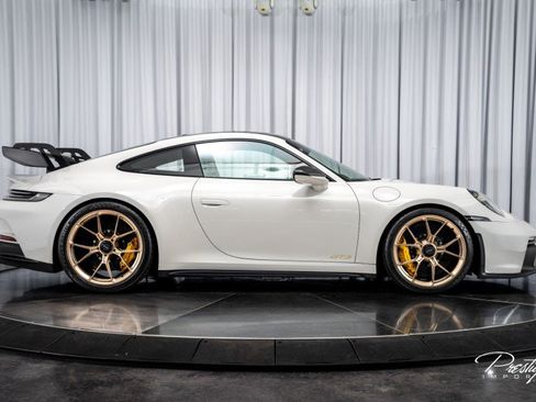 Used 2022 Porsche 911 GT3 image 22