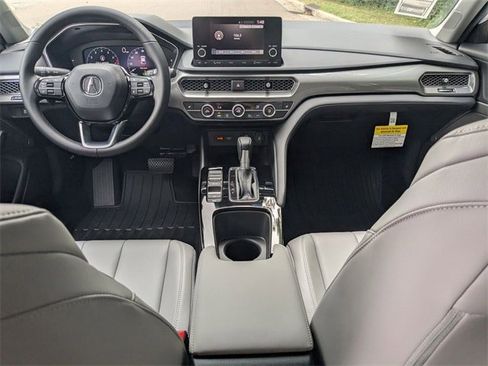 New 2025 Acura Integra image 5