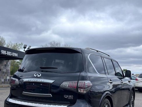 Used 2015 INFINITI QX80 4WD w/ Limited Package image 4