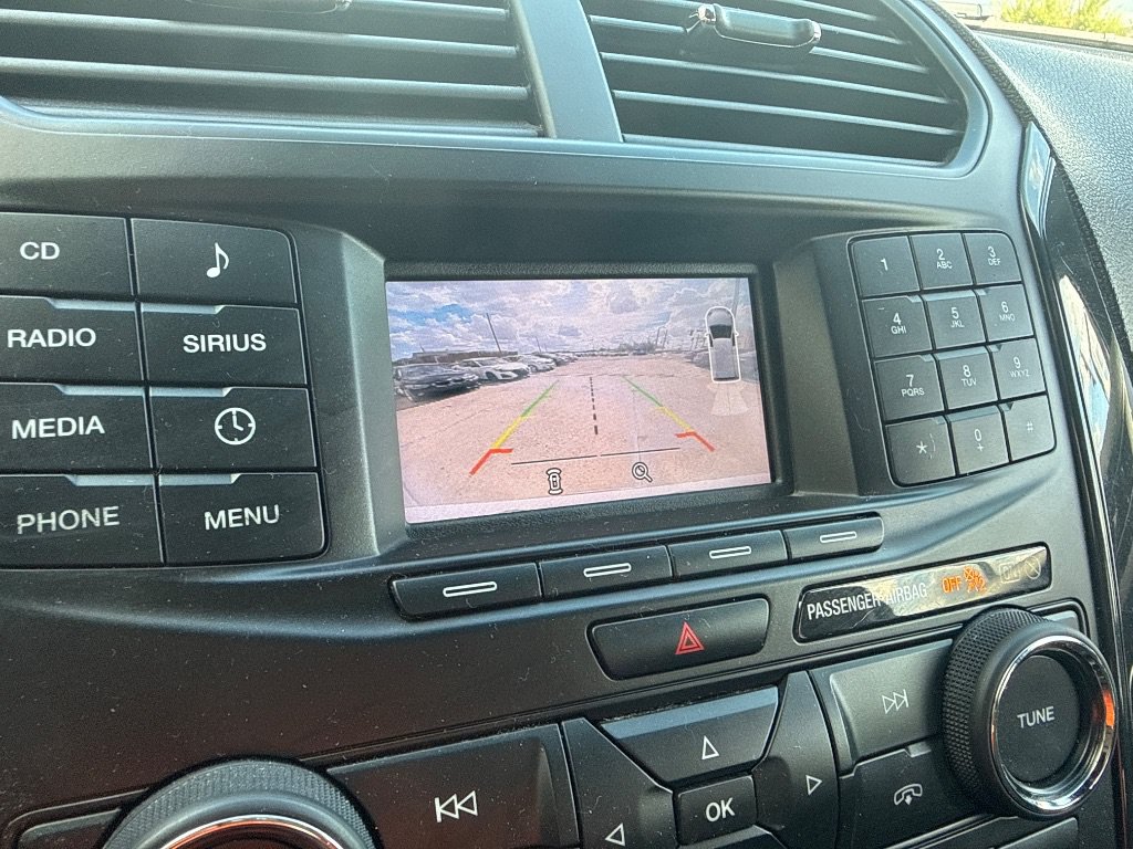 Used 2017 Ford Explorer XLT AWD/4WD image 16
