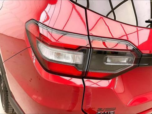 Certified 2025 Honda Pilot Black Edition image 27