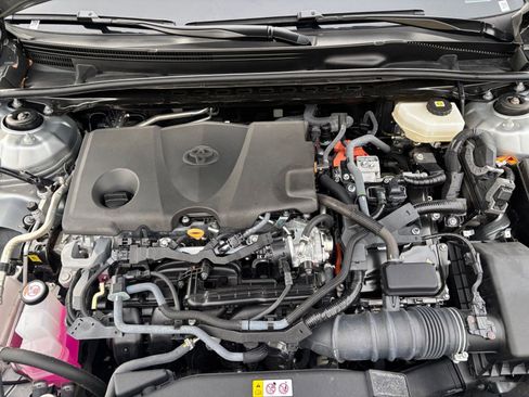 Used 2025 Toyota Camry LE image 31