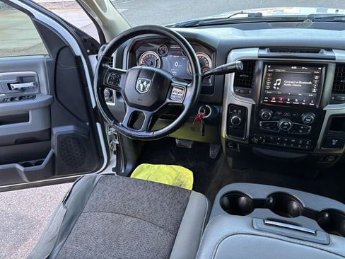 Used 2018 RAM 2500 Lone Star image 21