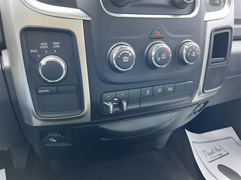Used 2017 RAM 2500 SLT image 21