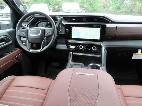 New 2026 GMC Sierra 2500 Denali Ultimate image 12