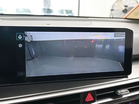 Used 2025 Kia Sorento S FWD image 20