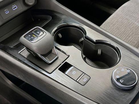 Used 2023 Nissan Rogue SV image 24