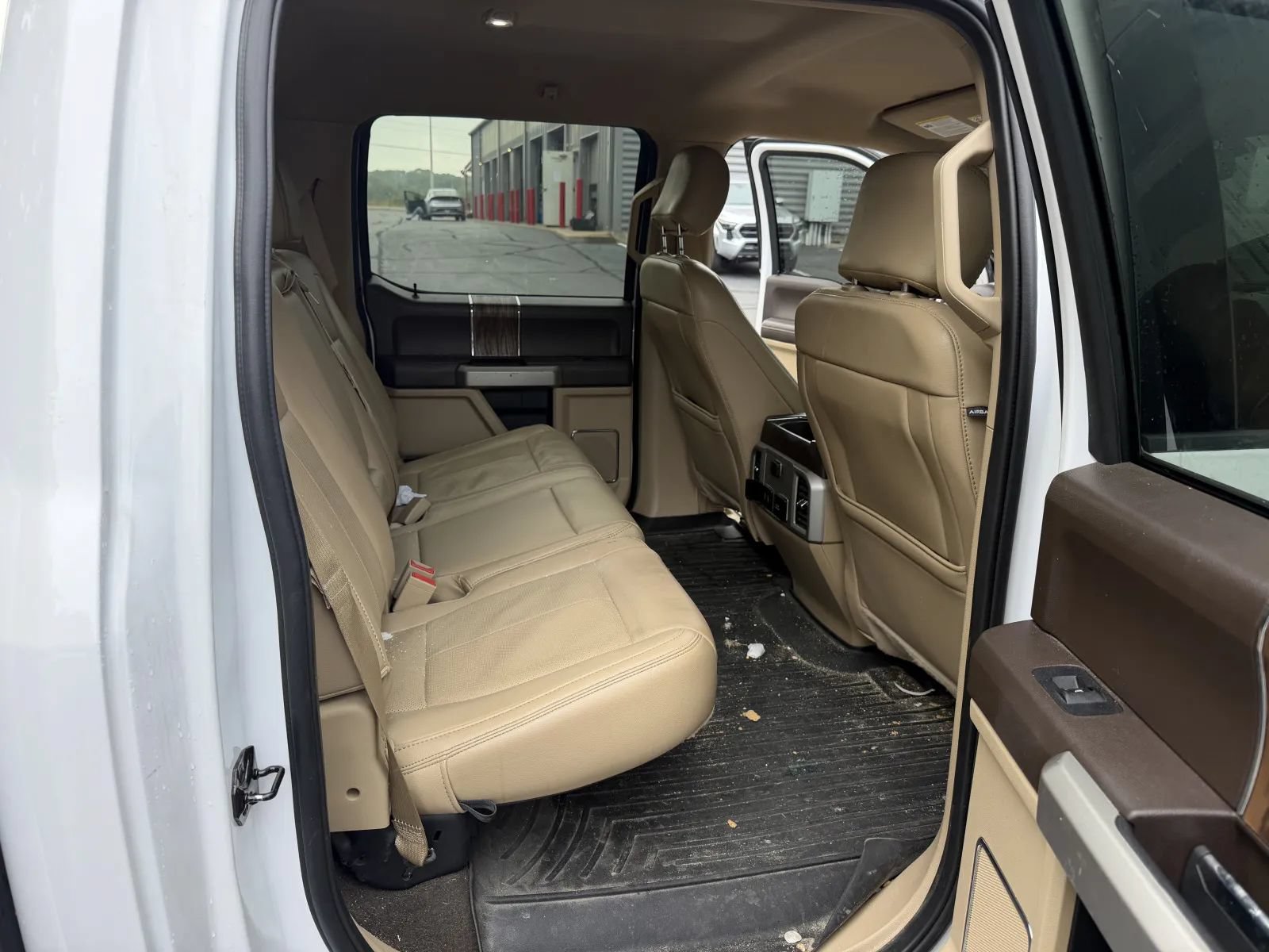 Used 2019 Ford F150 Lariat AWD/4WD image 9