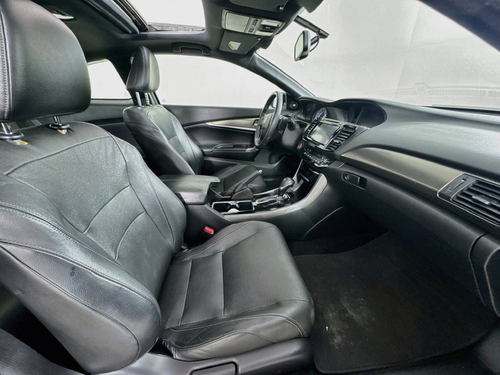 Used 2016 Honda Accord EX-L image 33