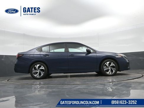 Used 2023 Subaru Legacy Premium AWD/4WD image 36