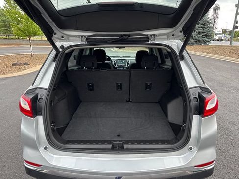 Used 2018 Chevrolet Equinox LT AWD/4WD image 19