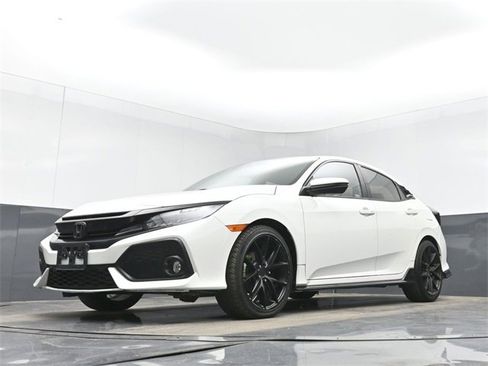 Used 2018 Honda Civic Sport Touring image 47