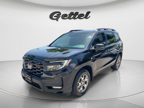 Used 2022 Honda Passport TrailSport image 1