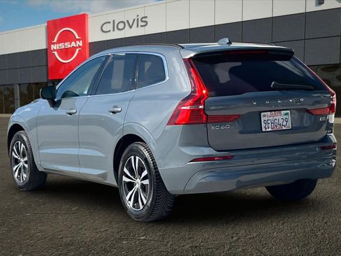 Used 2023 Volvo XC60 B5 Core image 7