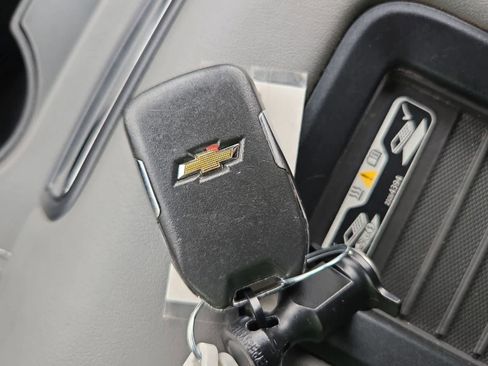 Used 2015 Chevrolet Tahoe LT image 34