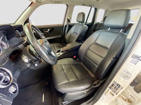 Used 2015 Mercedes-Benz GLK 350 2WD image 12