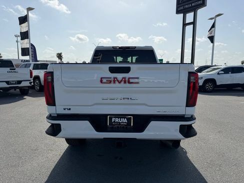 Used 2024 GMC Sierra 2500 Denali w/ Denali Reserve Package AWD/4WD image 6
