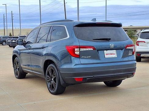 Used 2022 Honda Pilot Special Edition image 2