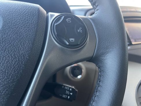 Used 2014 Toyota Venza LE image 36