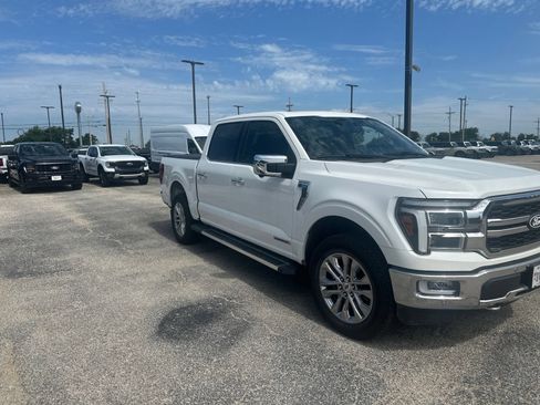 Used 2024 Ford F150 Lariat w/ Bed Utility Package AWD/4WD image 7