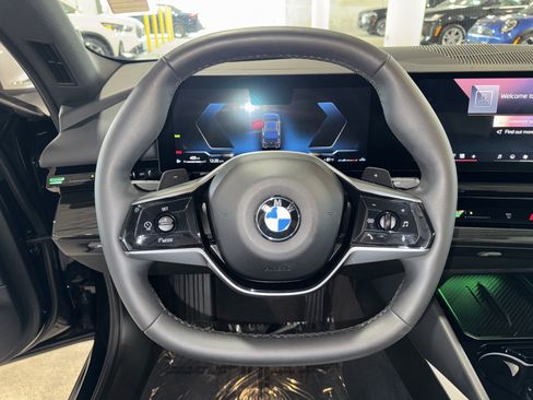 Used 2024 BMW 530i w/ Premium Package RWD image 20