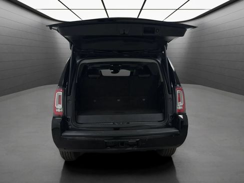 Used 2018 GMC Yukon SLT w/ Open Road Package AWD/4WD image 20