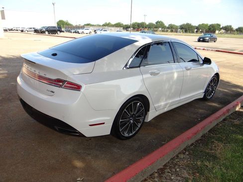 Used 2015 Lincoln MKZ AWD w/ Equipment Group 102A Reserve image 4
