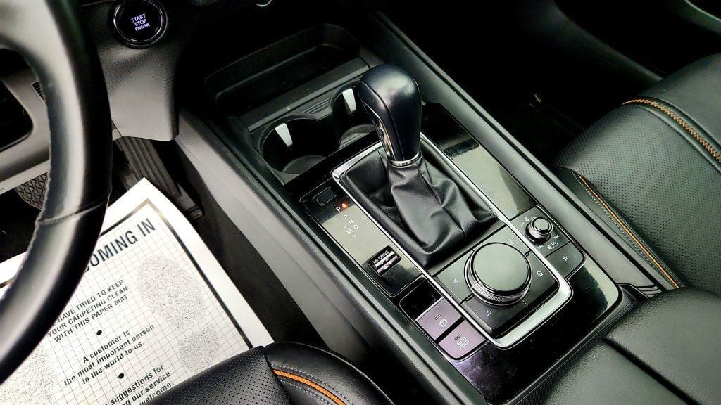 Used 2025 MAZDA CX-50 AWD 2.5 S w/ Premium Plus Pkg image 16