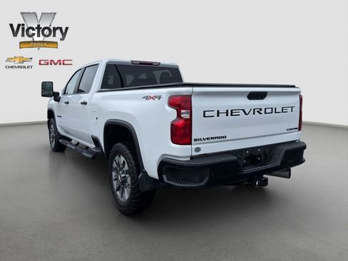 Used 2024 Chevrolet Silverado 2500 Custom w/ Custom Value Package AWD/4WD image 4