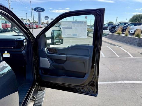 New 2026 Ford F350 Lariat image 18