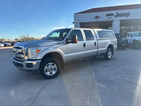 Used 2012 Ford F250 XLT w/ Camper Pkg image 1