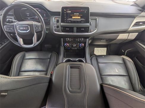 Used 2022 GMC Yukon SLT w/ SLT Luxury Package image 15