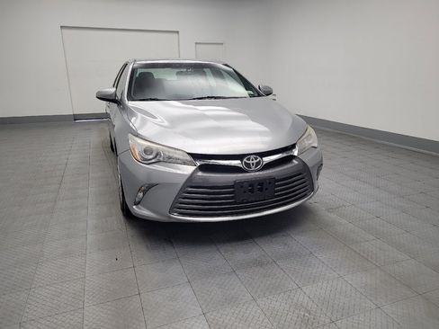 Used 2017 Toyota Camry LE FWD image 14