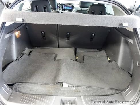 Used 2025 Chevrolet Trax LT FWD image 20