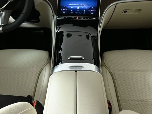 Certified 2026 Mercedes-Benz GLC 300 4MATIC image 23